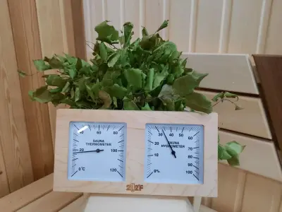 SQUARE термогигрометр ОЧКИ квадрат (канадский кедр) TH-21R