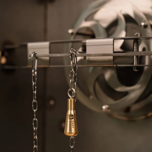 Обливное устройство КАСКАД 20/2026 с кожухом Модерн черный